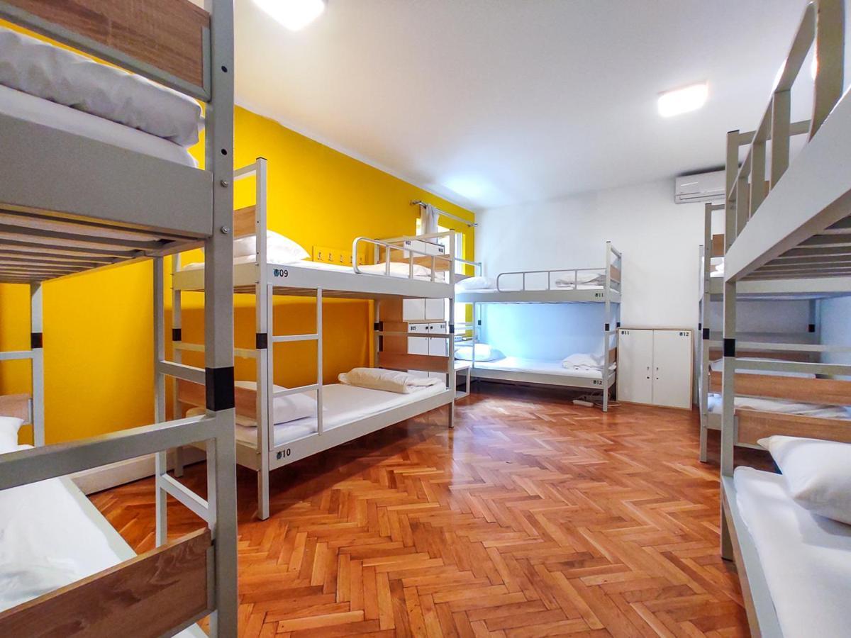 Whole Wide World Hostel Zagreb Extérieur photo