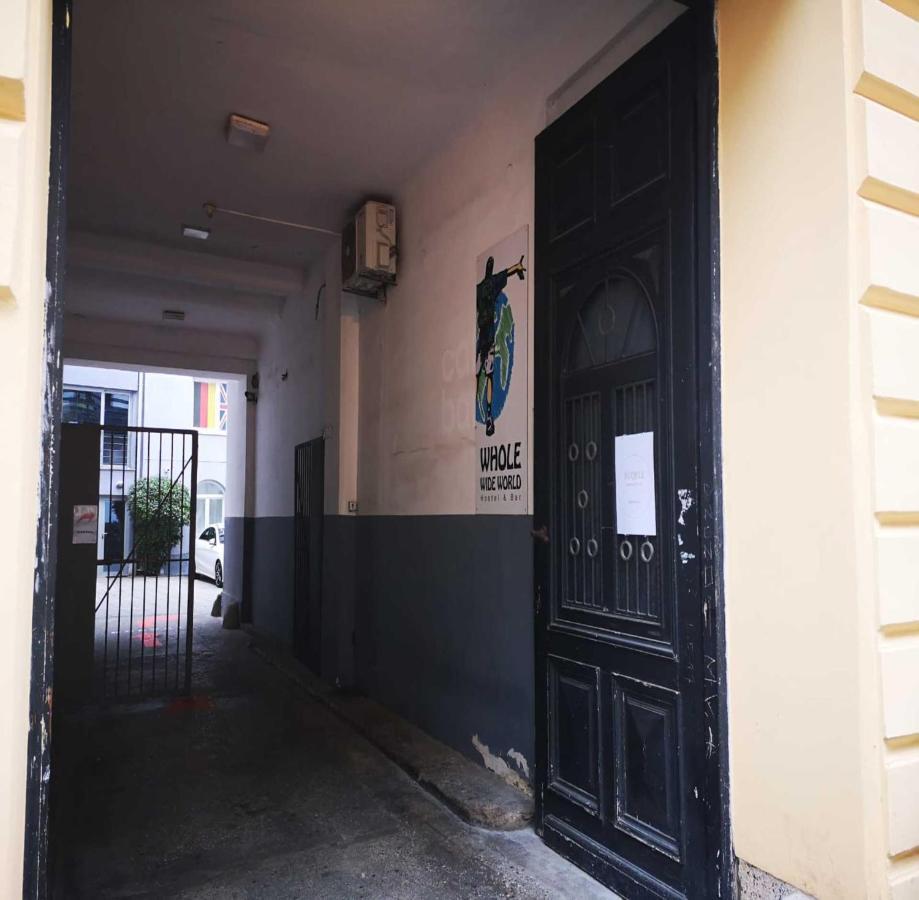 Whole Wide World Hostel Zagreb Extérieur photo
